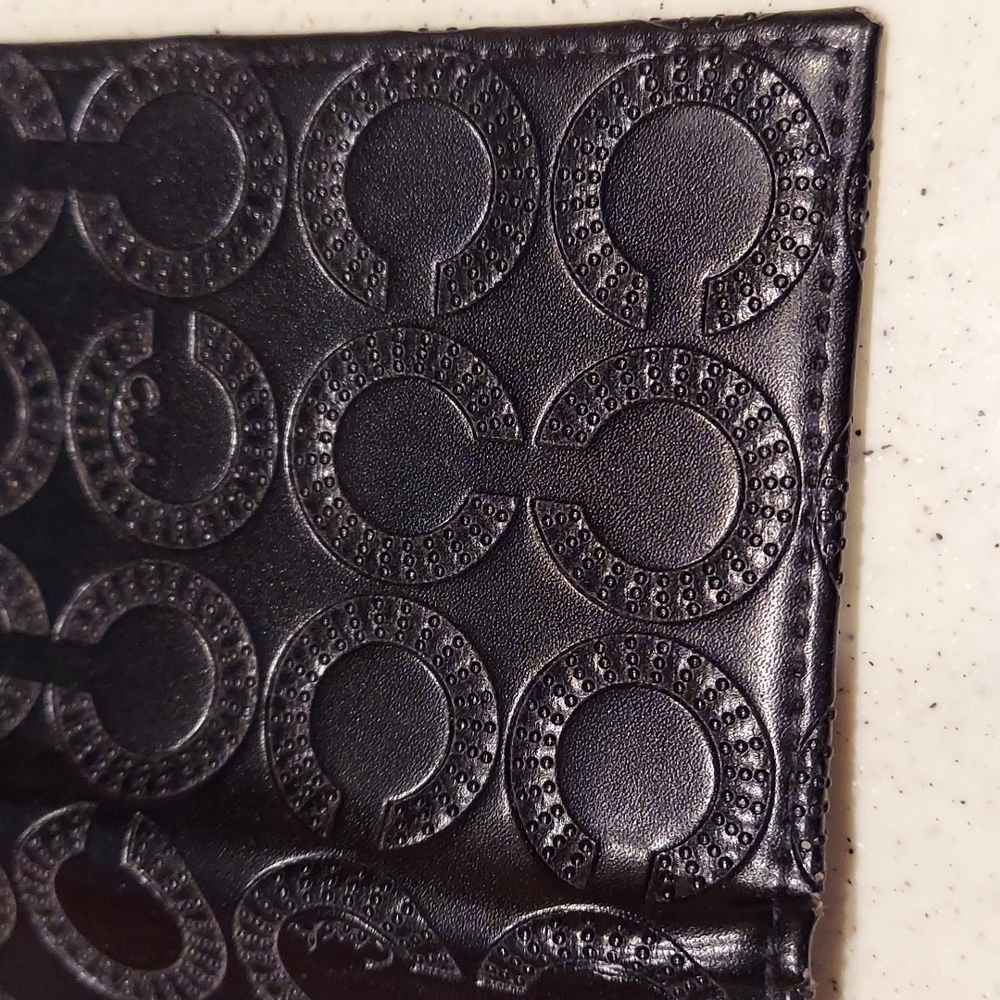 Coach check holder black great condition. - Picture 15 of 16